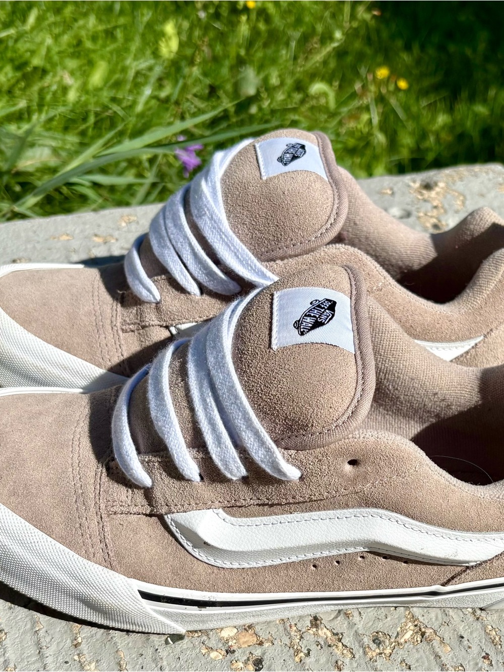 Vans Youth Size 7 Taupe Suede Sneakers